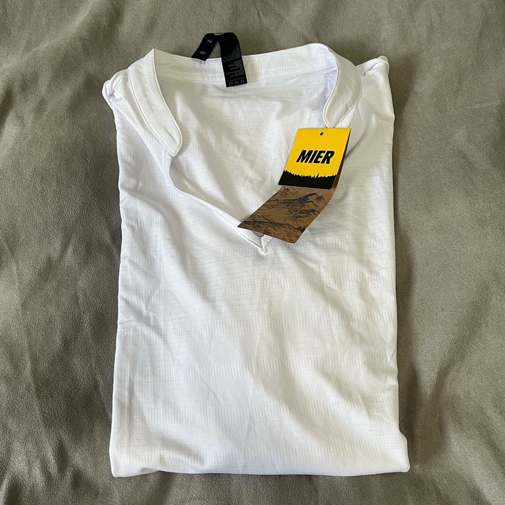NWT MIER White Short Sleeve Athletic T-Shirt Size XXL